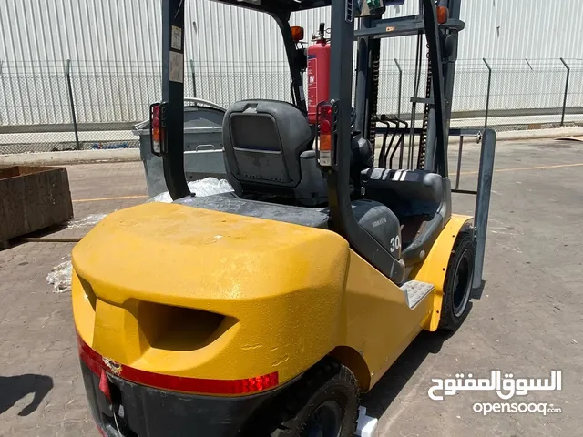 2014 Forklift Lift Equipment in Dubai