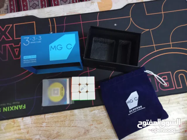 معب روبك 3×3×3 مغناطيسي  YJ MGC EVO