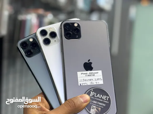 iPhone 11 Pro Max - 256 GB - Satisfactory device