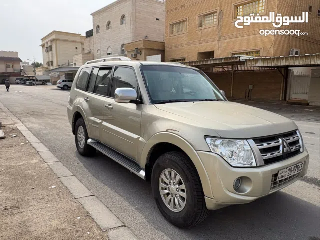 Used Mitsubishi Pajero in Farwaniya