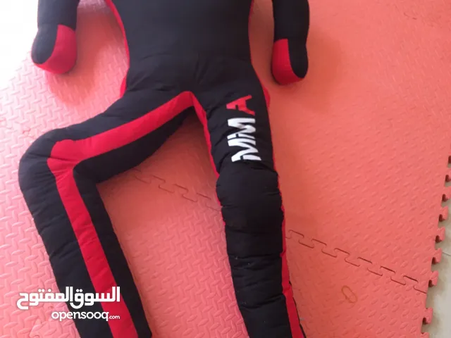 دمية كبيرة للرياضات القتالية