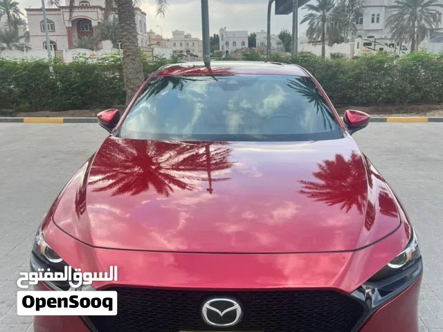 2022 مازدا 3 Standard