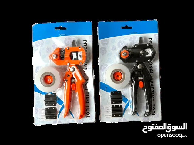 مقص زرع وتقليم وتطعيم النباتات