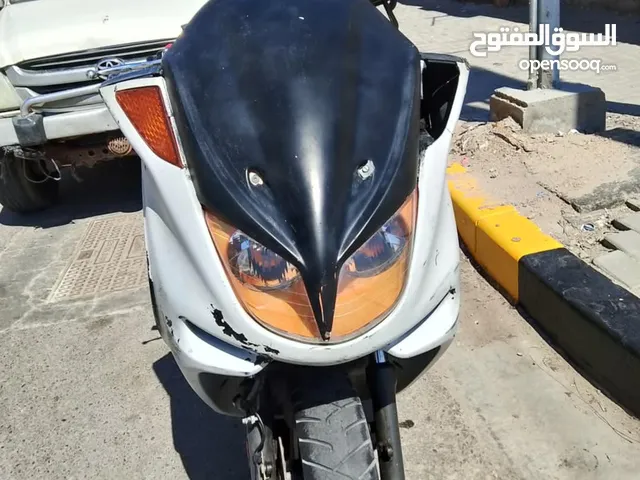 ماجستا دبل رون للبيع الوصف مخم