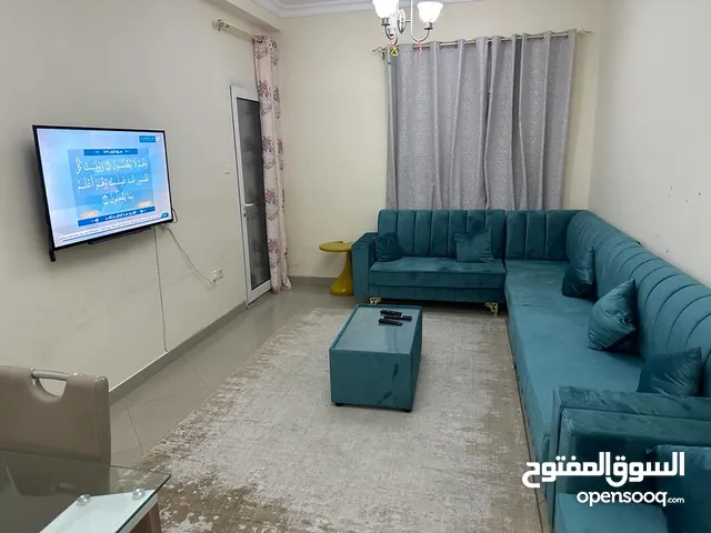 1700 ft 2 Bedrooms Apartments for Rent in Sharjah Al Taawun