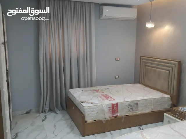 240 m2 3 Bedrooms Apartments for Sale in Giza Mansuriyya