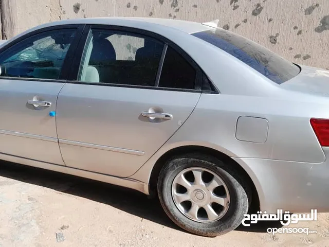 Used Hyundai Sonata in Tripoli