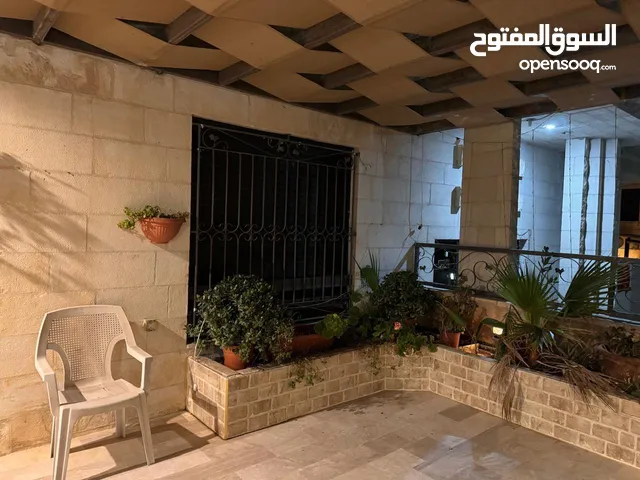 شقة أرضية للبيع