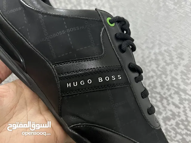 43 Casual Shoes in Kuwait City