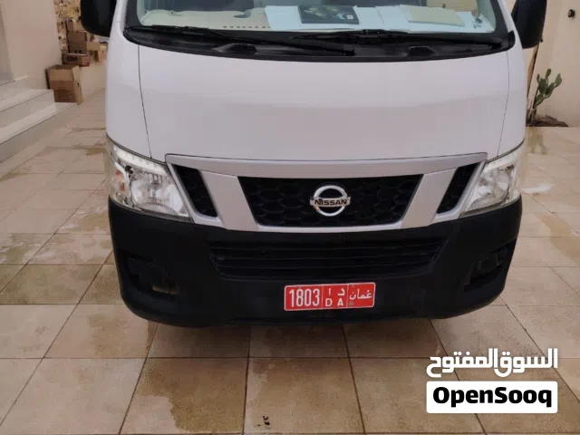 باص نيسان 2016 خليجي استخدام شخصي