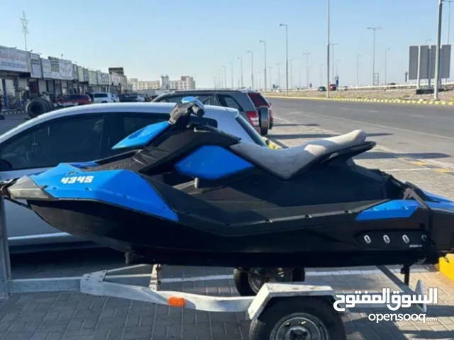 للبيع جت سكي سبارك
