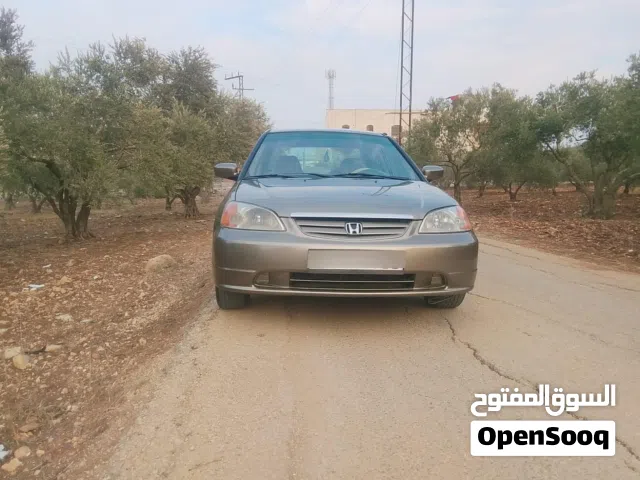 2003 هوندا سيفيك Standard