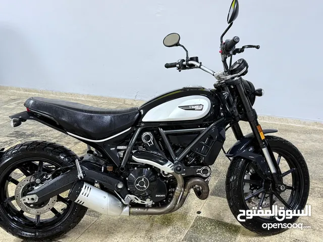 2020 Ducati Scrambler 800cc – Only 1,600km, Like New دوكاتي سكرامبلر بحالة شبه جديدة