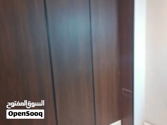 مبلط سيراميك بجده