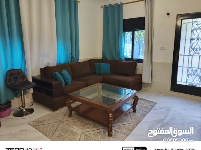شقة مفروشة للايجار -استديو -أرابيلا مول -نوم وصالة -اثاث وكهربائيات -حديقة -مستقلة -منطقة عائلات