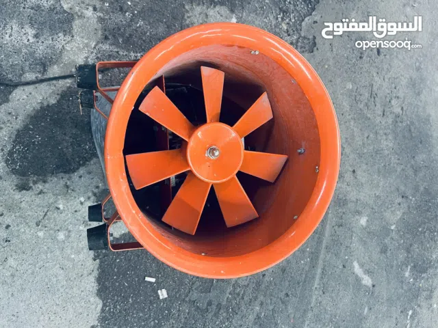 للبيع مدخنه مع شفاط الهواء للخارج طوله 6 متر