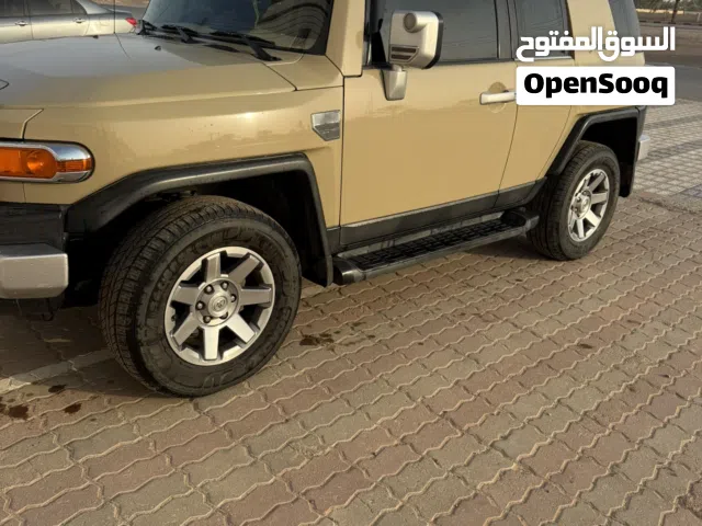 Used Toyota FJ in Muscat