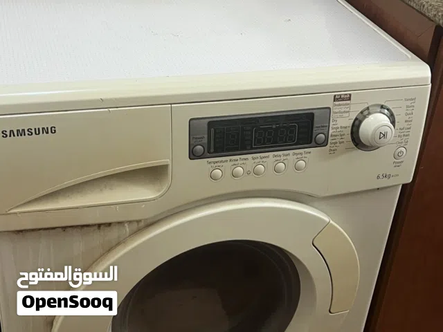 للبيع غسالة ملابس 6 كيلو ونص