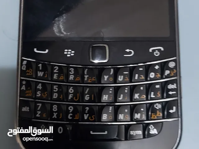 Blackberry Bold 9900 8 GB in Dubai