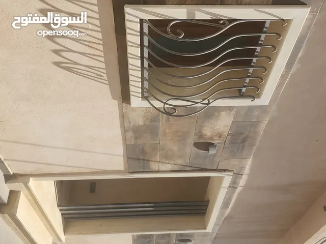 132 m2 4 Bedrooms Townhouse for Sale in Tripoli Al Entisar District