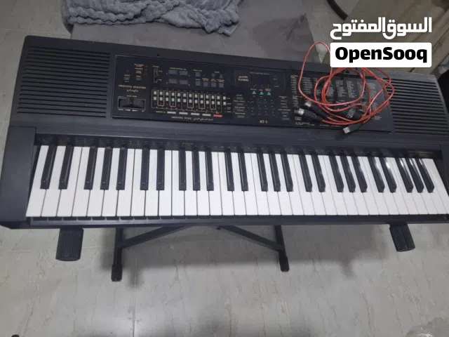 اورك كاسيو شرقي غربي مع ستاند وكيبل ميدي