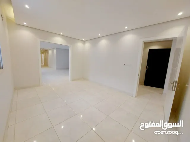 408 m2 4 Bedrooms Villa for Sale in Al Riyadh Badr