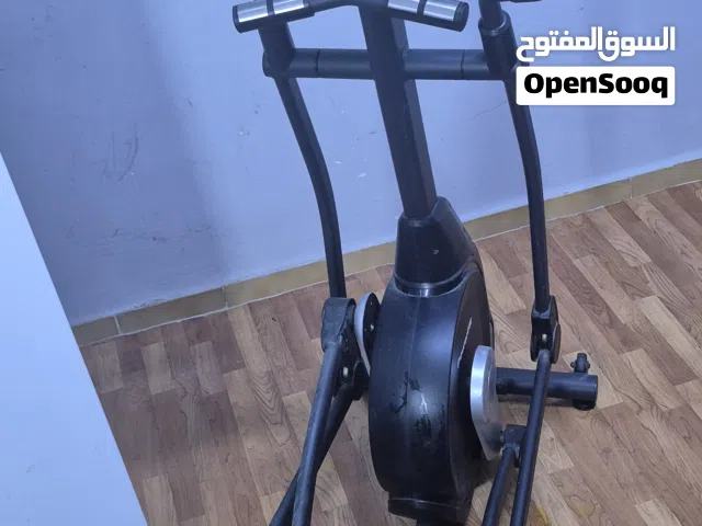 جهاز الكارديو البيضاوي   المشي الهوائي الثابت