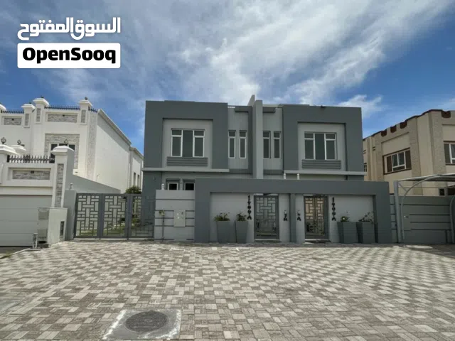 فيلا للايجار في الخوض السابعة / villa for rent in slkhod seven.