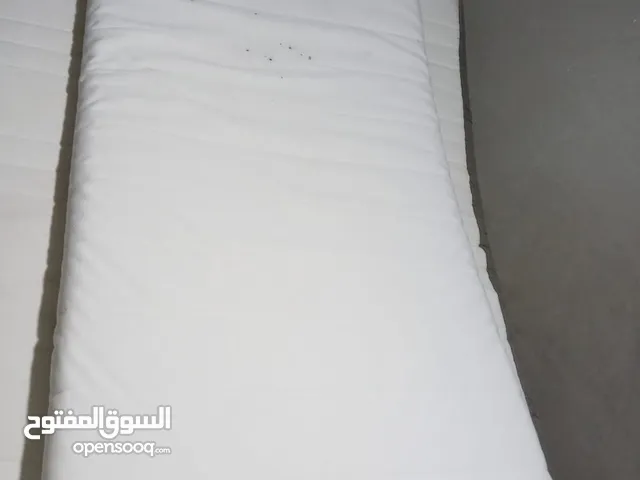 فرشة أيكيا -مفرد