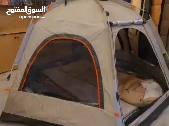 خيمة من طبقتينً واتر بروف تكفي ل5-6 اشخاص ممتازه جدا
