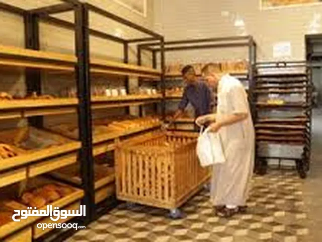مخبز او مطعم أو مصنع حلويات للايجار على الرئيسي راس حسن