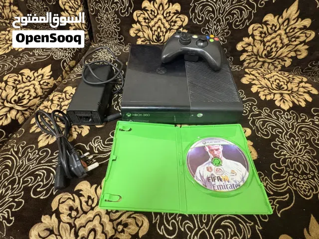 Microsoft Xbox 360 e Console with Controller and FIFA Game