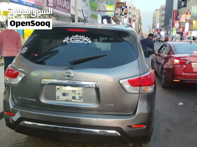 Nissan Pathfinder 2015