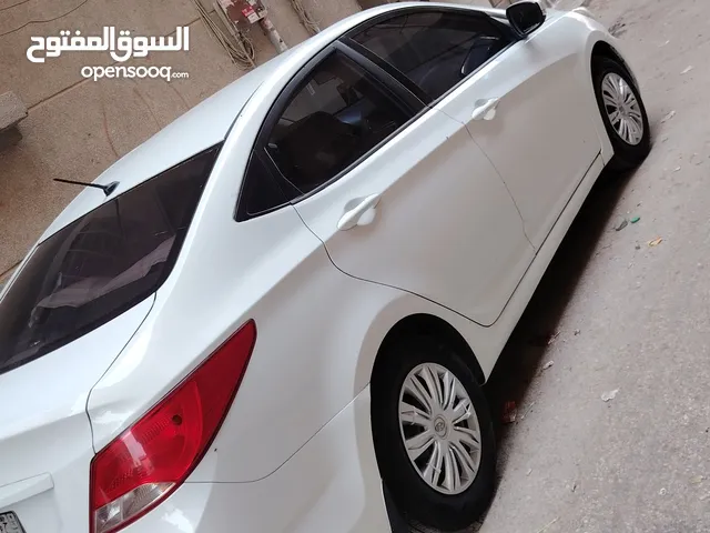 Hyundai accent 2015 in very good condition
