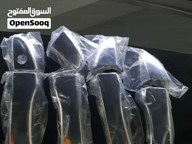مقابض كروم للابواب  كرولا ياريس 2014 اقرأ الوصف