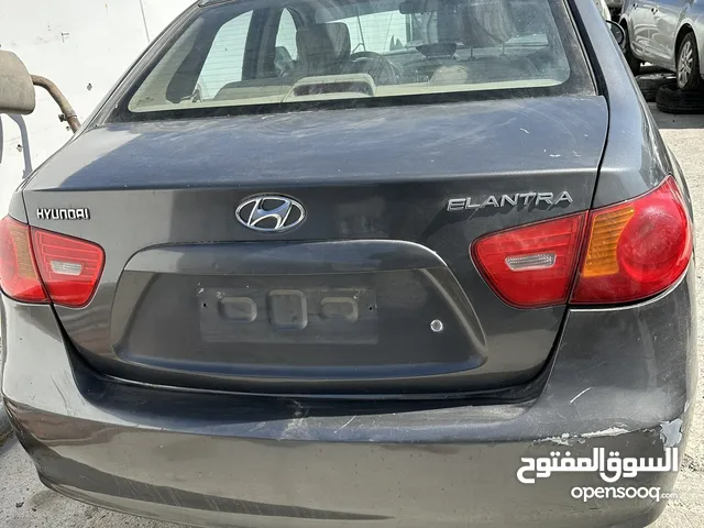 Hyundai Elantra 2010 قطع غيار