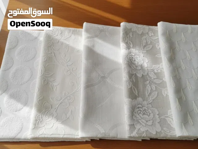 عروض استثنائية بأسعار غير متوقعة! خصومات خيالية على تشكيلة مختارة...من أقمشة الكنب والبرادي