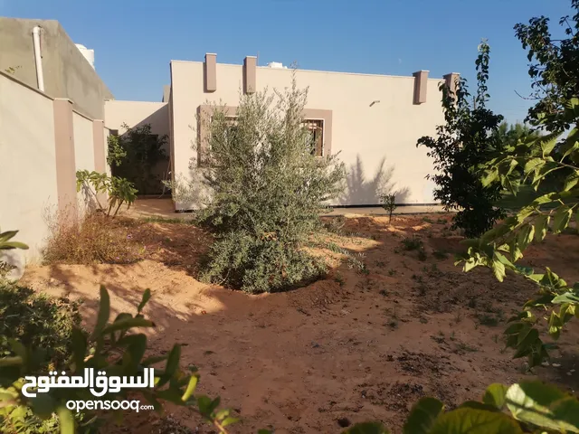 90 m2 3 Bedrooms Townhouse for Sale in Tripoli Al-Baesh
