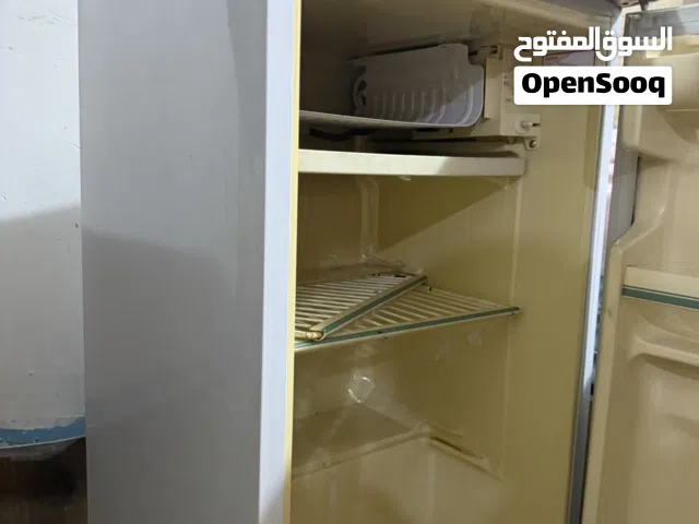 ثلاجة صغيره للبيع