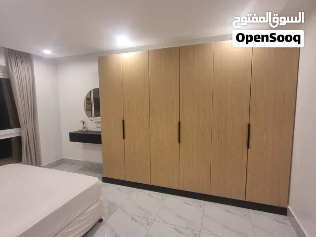 90 m2 2 Bedrooms Apartments for Rent in Muscat Ghubrah