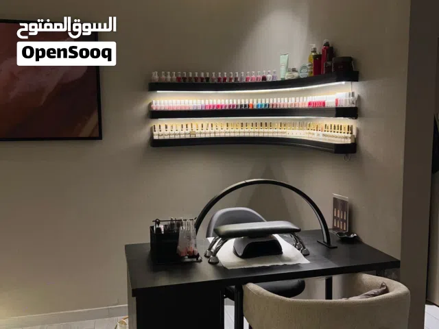 فرصة استثمار - صالون نسائي مجهز بالكامل