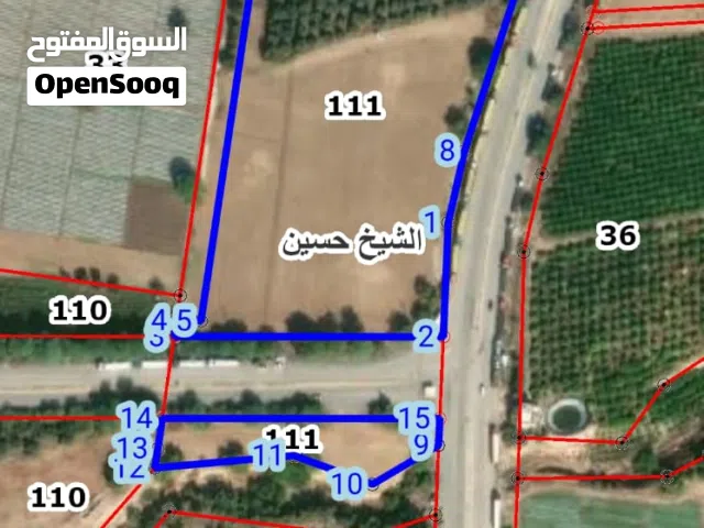 ارض استثمارية على مدخل معبر جسر الشيخ حسين الحدودية مساحة 30 دونم