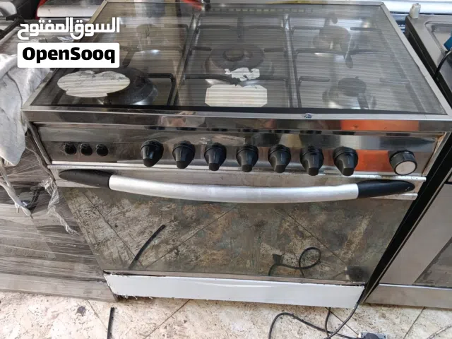فرن خمس عيون نظيف وممتاز بدون اعطال وقابل للتفاوض