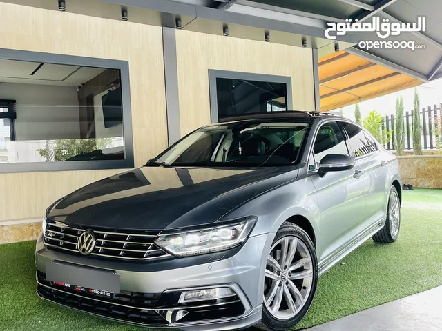 باسات B8 R line