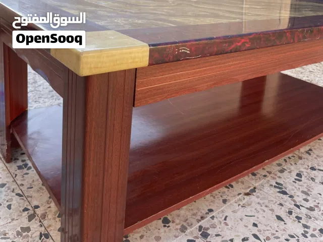 طاولة ضيوف درجة اولى ايطالية