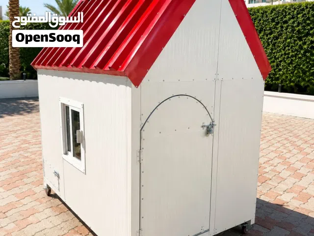 بيت يديد عازل للحرارة للكلاب والقطط للبيع