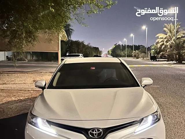 Used Toyota Camry in Abu Dhabi