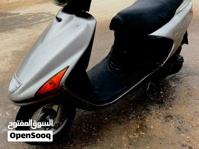 فراشه للبيع مكاني البصره كلشي شغال بيهة