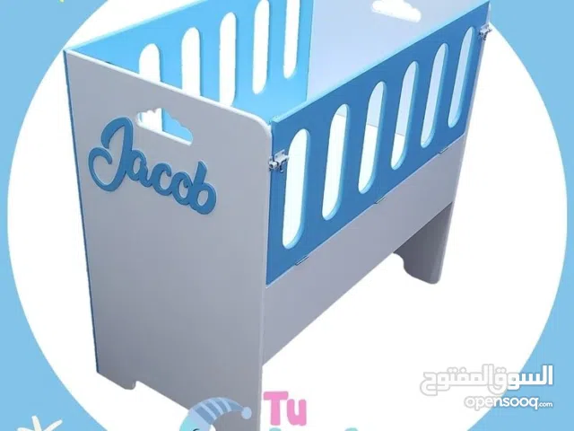 هناديل مواليد خشبية بتصاميم متعدده للتواصل/