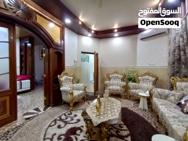 200 m2 5 Bedrooms Townhouse for Rent in Basra Other